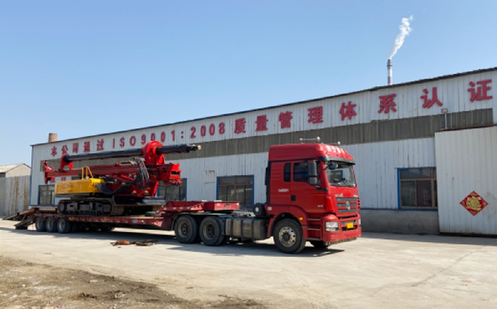 DR-120型旋挖鉆機（30m）專(zhuān)車(chē)發(fā)貨